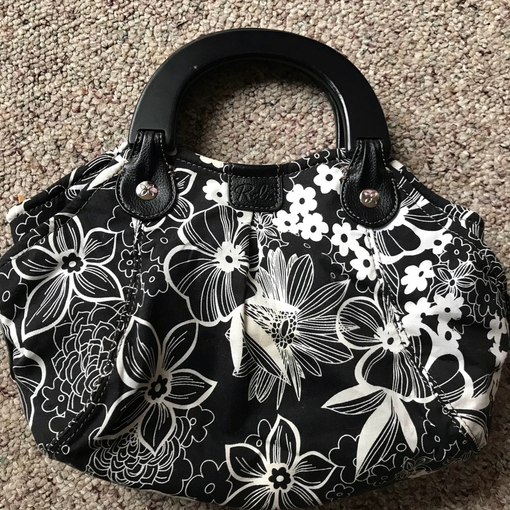 Adorable purse!!